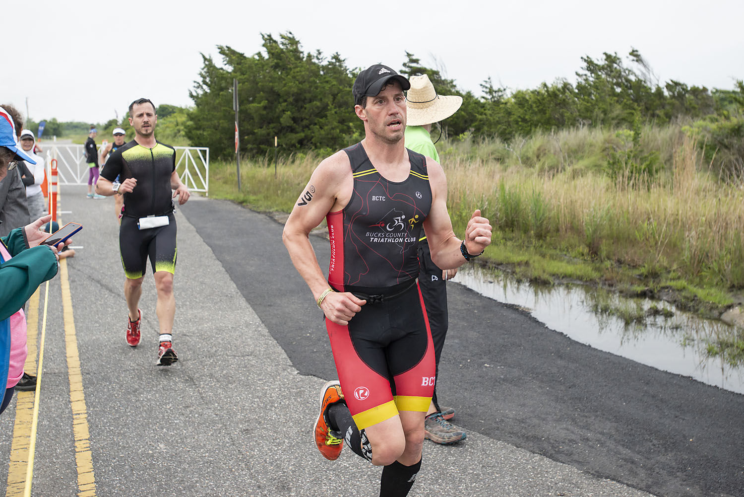 061118_nws_triathlon